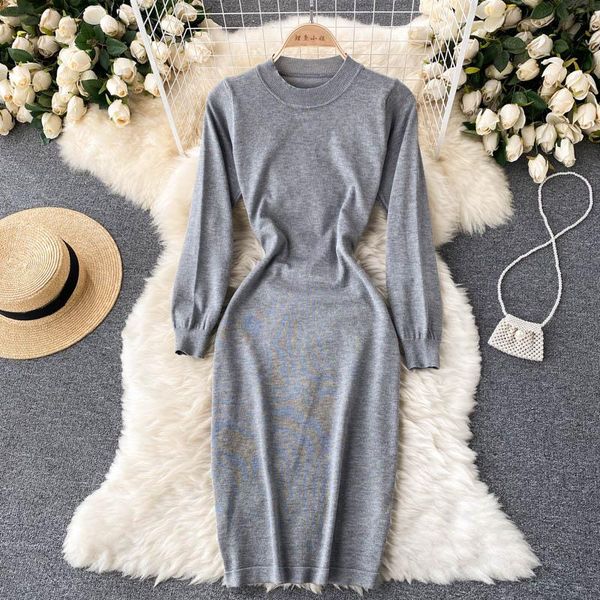 casual dresses 2021 autumn clothing simple and pure vestidos female round neck slim fit long-sleeved knitted midi dress df096, Black;gray
casual dresses 2021 autumn clothing simple and pure vestidos female round neck slim fit long-sleeved knitted midi dress df096, Black;gray