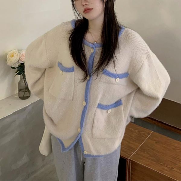 women's knits & tees autumn elegant warm knitted cardigan women sweet pockets korean fashion sweater winter loose designer coat 2021, White
women's knits & tees autumn elegant warm knitted cardigan women sweet pockets korean fashion sweater winter loose designer coat 2021, White