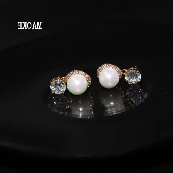 korean fashion natural pearl creative diamond inlaid large shell bead zircon popular simple classic women's earrings, Golden
korean fashion natural pearl creative diamond inlaid large shell bead zircon popular simple classic women's earrings, Golden