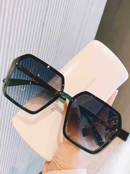 sunglasses 2021 fashion square women eyewear luxury designer big frame vintage for uv400 wholesale oculos, White;black
sunglasses 2021 fashion square women eyewear luxury designer big frame vintage for uv400 wholesale oculos, White;black