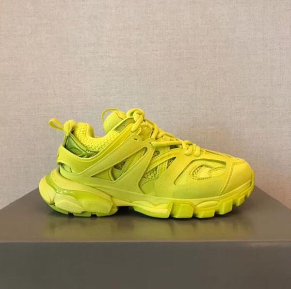 fashion triple s 3.0 casual shoes paris men women sneakers lime red metallic sivler navy grey platform sneaker shoes size 36-45, Black
fashion triple s 3.0 casual shoes paris men women sneakers lime red metallic sivler navy grey platform sneaker shoes size 36-45, Black