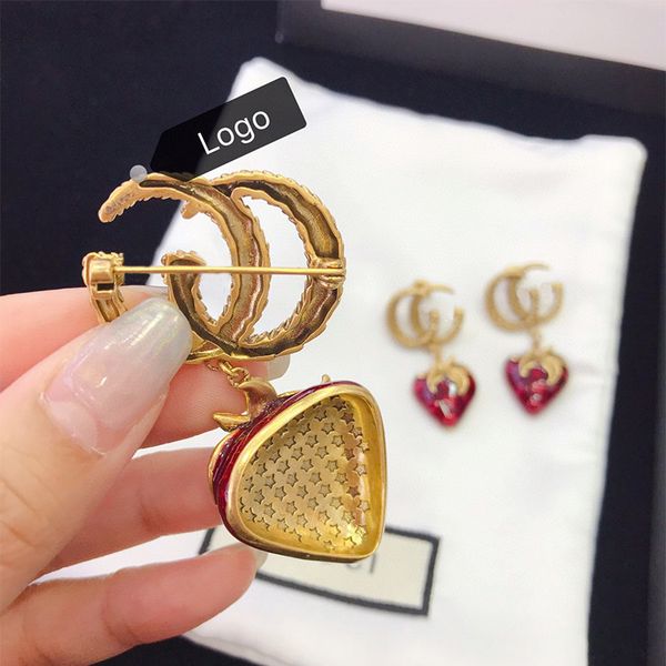 flash diamond strawberry earrings female strawberry brooch fashion trend g letter earrings factory direct sales, Gray
flash diamond strawberry earrings female strawberry brooch fashion trend g letter earrings factory direct sales, Gray