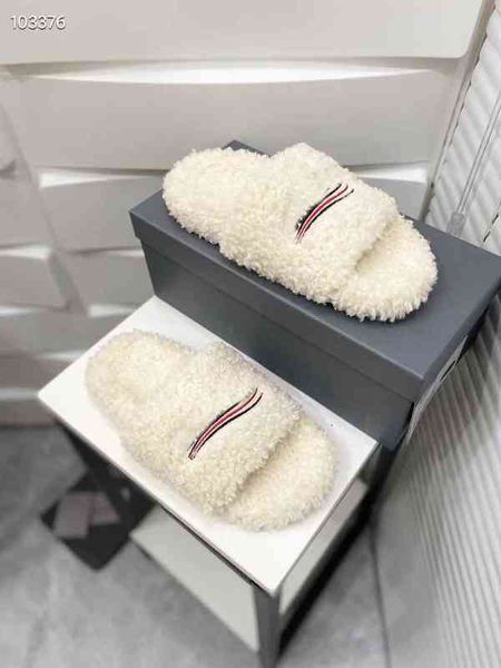 faux winter soft shearling slides women furry slide sandal non-slip outdoor home slippers flip flops political campaign walking sandalias, Black
faux winter soft shearling slides women furry slide sandal non-slip outdoor home slippers flip flops political campaign walking sandalias, Black