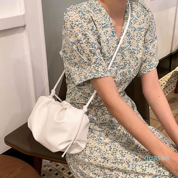 evening bags acrylic gold chains purse bag womens pouch designer shoulder women solid retro baguette leather handbags female
evening bags acrylic gold chains purse bag womens pouch designer shoulder women solid retro baguette leather handbags female