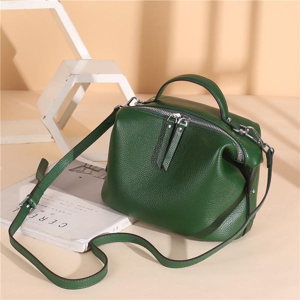 totes real genuine leather women's handbag roomy wide strap female shoulder bags ladies hobos women crossbody bag
totes real genuine leather women's handbag roomy wide strap female shoulder bags ladies hobos women crossbody bag