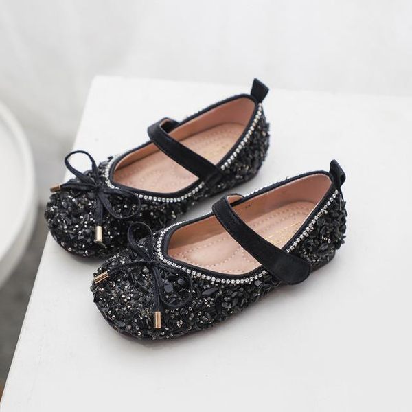 2021 kids girls glitter princess shoes children casual shoes square heels wedding dress party danding pink, Black;red
2021 kids girls glitter princess shoes children casual shoes square heels wedding dress party danding pink, Black;red