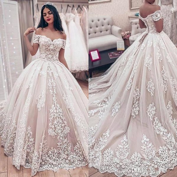 2021 arabic champagne ball gown wedding dresses formal bridal gowns off shoulder lace appliques beads short sleeves corset back court train, White
2021 arabic champagne ball gown wedding dresses formal bridal gowns off shoulder lace appliques beads short sleeves corset back court train, White