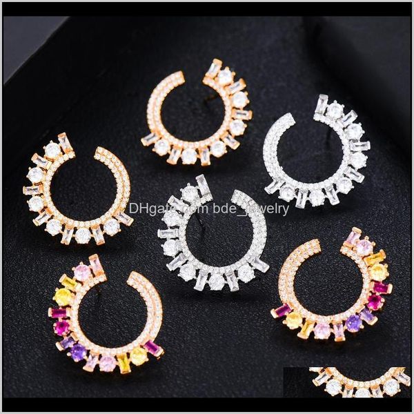 jewelrygodki uique multicolor geometric cluster stud earrings for women wedding party fashion dubai bridal jewelry gift drop delivery 2021 g, Golden;silver
jewelrygodki uique multicolor geometric cluster stud earrings for women wedding party fashion dubai bridal jewelry gift drop delivery 2021 g, Golden;silver