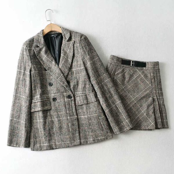autumn retro women's suit skirt two-piece casual double-breasted plaid mid-length ladies jacket slim high waist 210527, White
autumn retro women's suit skirt two-piece casual double-breasted plaid mid-length ladies jacket slim high waist 210527, White