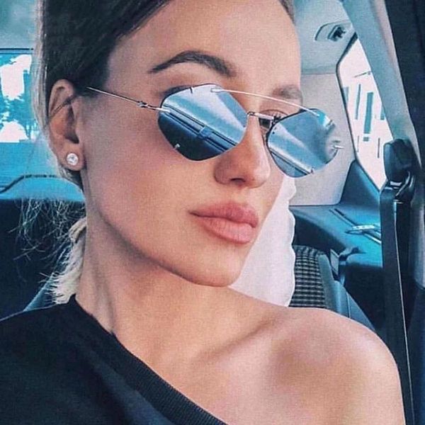 sunglasses vintage square rimless women brand trendy alloy red black eyewear double beam shades goggle female sun glasses uv400, White;black
sunglasses vintage square rimless women brand trendy alloy red black eyewear double beam shades goggle female sun glasses uv400, White;black