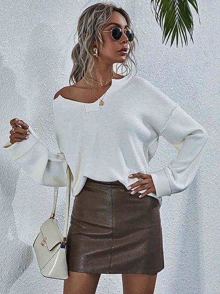 women's sweaters boho winter woman reverse line vintage pullover knitwear jumper v neck roll sleeve solid sweater pull 1m89, White;black
women's sweaters boho winter woman reverse line vintage pullover knitwear jumper v neck roll sleeve solid sweater pull 1m89, White;black