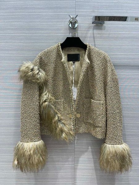 women's jackets high-end brand tweed coat for women fashion imitation fur decorative gold wire woven short 3d cut o-neck double pocket, Black;brown
women's jackets high-end brand tweed coat for women fashion imitation fur decorative gold wire woven short 3d cut o-neck double pocket, Black;brown