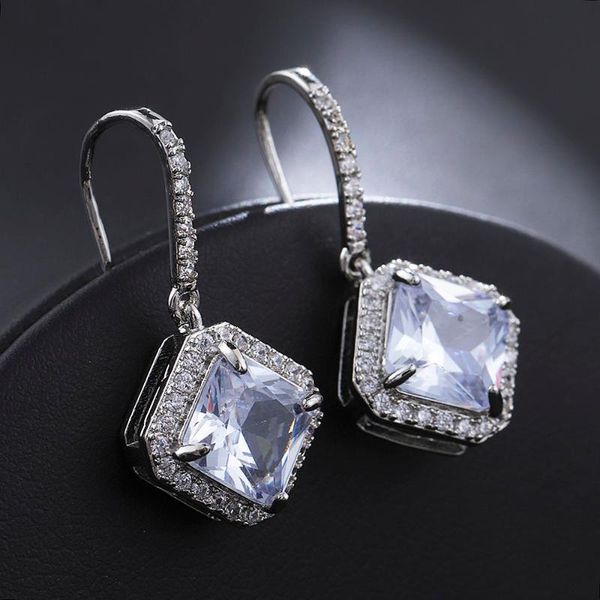 dangle & chandelier temperament drop earrings design high-quality metal long fashion colorful rhinestones jewelry accessories for women, Silver
dangle & chandelier temperament drop earrings design high-quality metal long fashion colorful rhinestones jewelry accessories for women, Silver