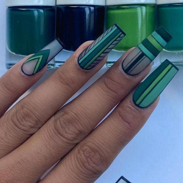 false nails 24pcs ballerina dark green geometric pattern square wearable coffin fake full cover manicure extension tool, Red;gold
false nails 24pcs ballerina dark green geometric pattern square wearable coffin fake full cover manicure extension tool, Red;gold