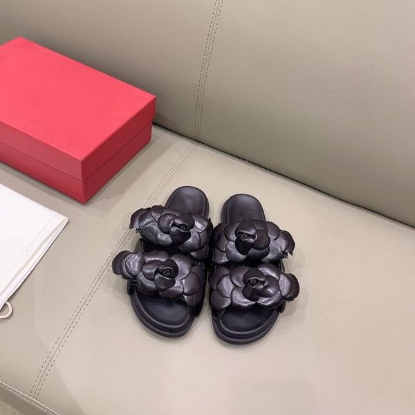 slippers 2021 fashion women's shoes flower decoration design outside summer genuine leather, Black
slippers 2021 fashion women's shoes flower decoration design outside summer genuine leather, Black