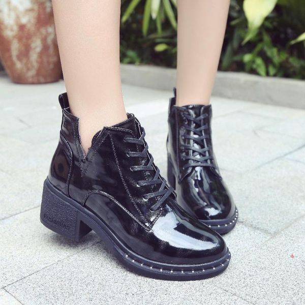 boots 2021 soft and elegant women's ankle autumn platform rain shoes woman high heels ladies fashion walking solid boot, Black
boots 2021 soft and elegant women's ankle autumn platform rain shoes woman high heels ladies fashion walking solid boot, Black