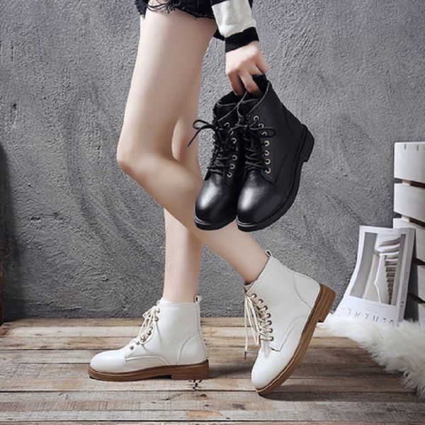 boots casual martin british wind short tube female spring and autumn single fashion flat boots, Black
boots casual martin british wind short tube female spring and autumn single fashion flat boots, Black
