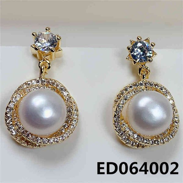 earrings charms korean version light luxury temperament versatile jewelry zircon freshwater pearl 14k gold plated, Golden
earrings charms korean version light luxury temperament versatile jewelry zircon freshwater pearl 14k gold plated, Golden