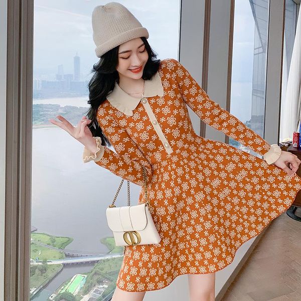 casual dresses women's knitted dress 2021 autumn and winter doll collar long-sleeved celebrity party, Black;gray
casual dresses women's knitted dress 2021 autumn and winter doll collar long-sleeved celebrity party, Black;gray
