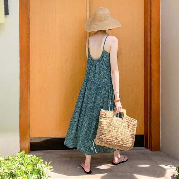 casual dresses johnature summer floral print backless v-neck spaghetti strap bohemia women 2021 korean loose dress, Black;gray
casual dresses johnature summer floral print backless v-neck spaghetti strap bohemia women 2021 korean loose dress, Black;gray