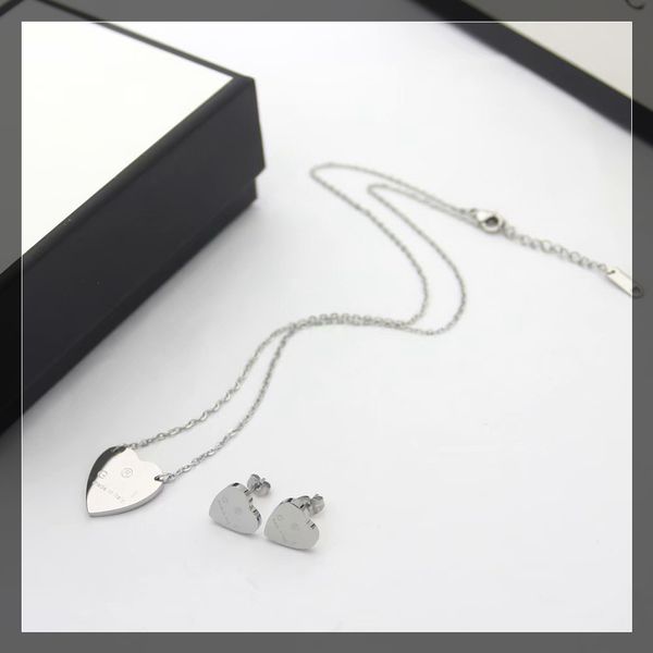 europe america fashion jewelry sets lady women titanium steel engraved g initials heart pendant necklace bracelet sets 3 color, Silver
europe america fashion jewelry sets lady women titanium steel engraved g initials heart pendant necklace bracelet sets 3 color, Silver