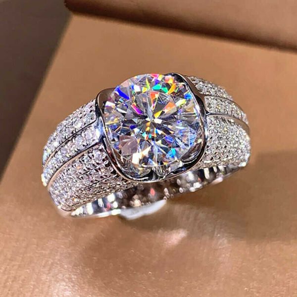 korean fashion full diamond group with 5 wedding eight heart arrow ring plated pt950 mosang, Golden;silver
korean fashion full diamond group with 5 wedding eight heart arrow ring plated pt950 mosang, Golden;silver