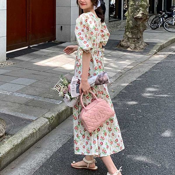 summer elegant floral midi dres office lady square collar fit femme vintage puff sleeve korean 210604, Black;gray
summer elegant floral midi dres office lady square collar fit femme vintage puff sleeve korean 210604, Black;gray