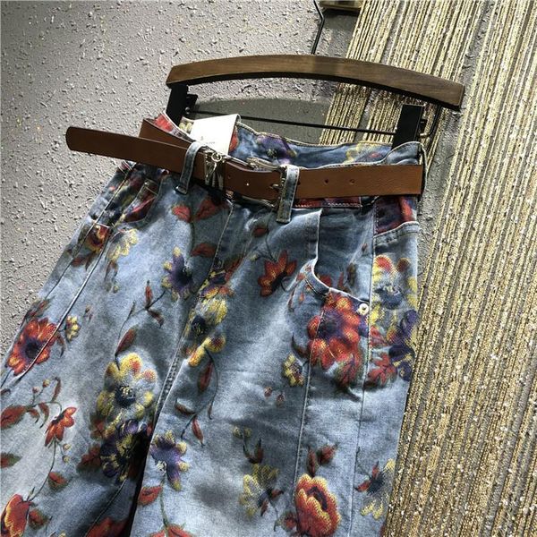 women's jeans flower woman 2021 spring high-waist loose-fit pants personality printed denim harem jean femme, Blue
women's jeans flower woman 2021 spring high-waist loose-fit pants personality printed denim harem jean femme, Blue