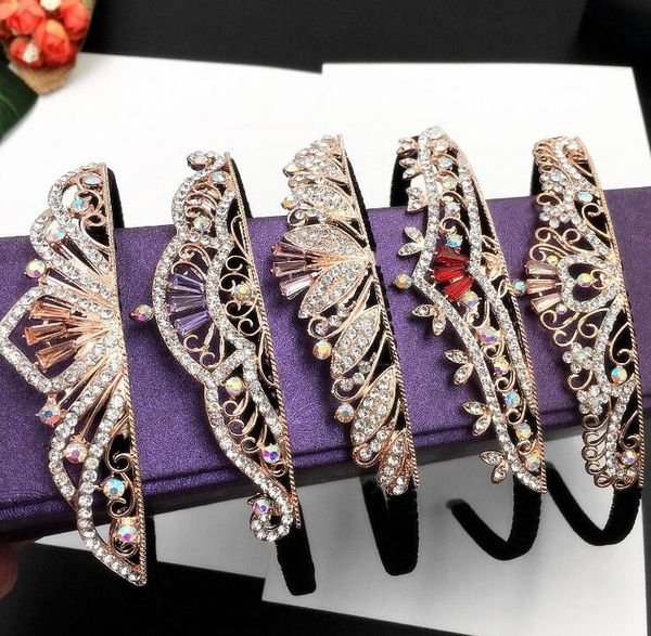 2021 new fashion girl / lady hair jewelry headband mix style shiny crown full drill alloy fabric art love edge hairpin, Silver
2021 new fashion girl / lady hair jewelry headband mix style shiny crown full drill alloy fabric art love edge hairpin, Silver