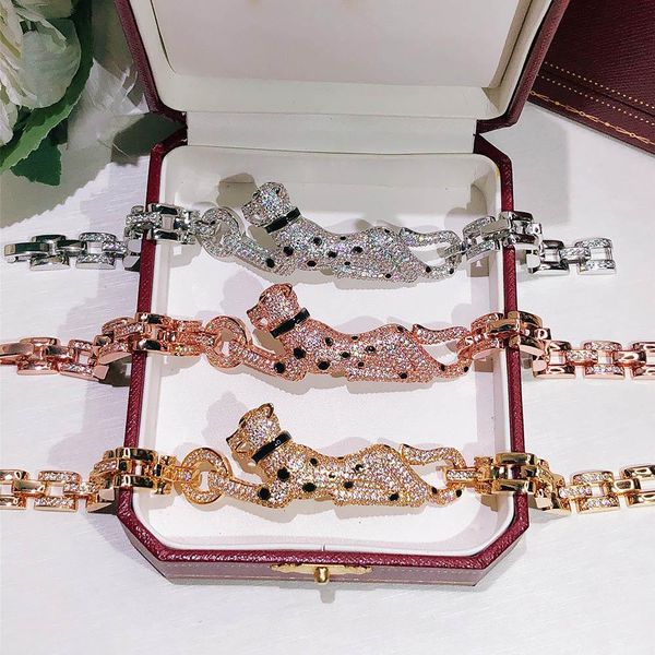 fashion high-end trend street style domineering leopard bracelet perfect and gorgeous freight women's bracelet party high gift che, Golden;silver
fashion high-end trend street style domineering leopard bracelet perfect and gorgeous freight women's bracelet party high gift che, Golden;silver