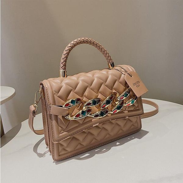 factory wholesale women bags sweet small fresh pure color leather handbags winter personality set diamond chain bag street trend plaid handb
factory wholesale women bags sweet small fresh pure color leather handbags winter personality set diamond chain bag street trend plaid handb