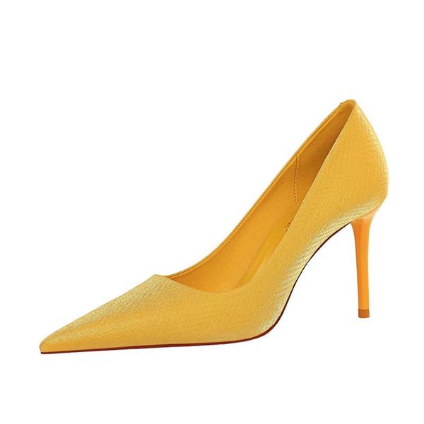 fashionable and delicate stiletto heel high-heeled shallow mouth pointy embossed satin nightclub women's shoes dress, Black
fashionable and delicate stiletto heel high-heeled shallow mouth pointy embossed satin nightclub women's shoes dress, Black