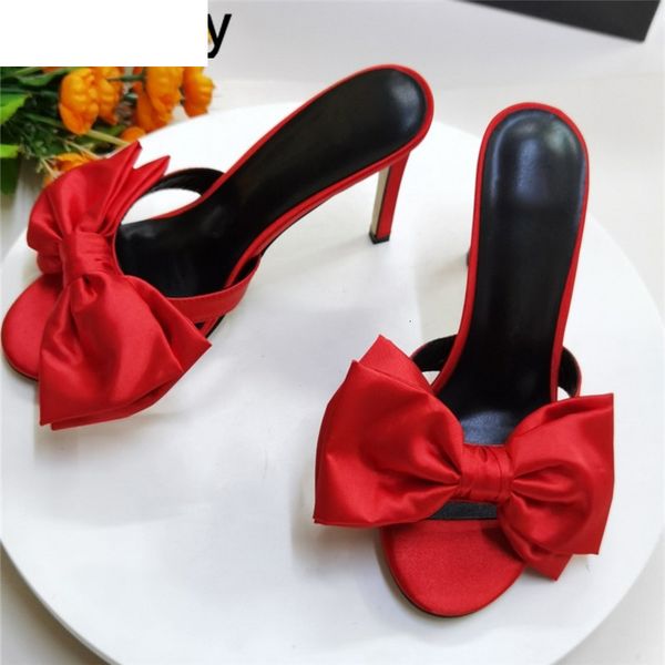 sandals big bowknot sandals woman red silk stain slippers thin high heels summer party dress shoes flipflops butterfly knot sandal, Black
sandals big bowknot sandals woman red silk stain slippers thin high heels summer party dress shoes flipflops butterfly knot sandal, Black