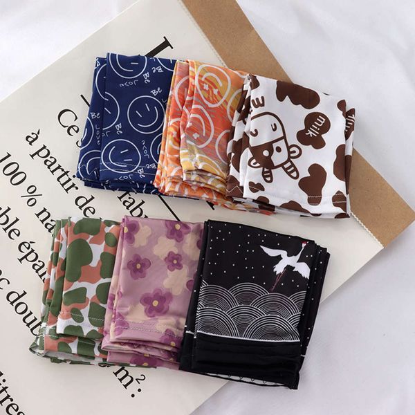ice sleeve sunscreen women's armguard and lovely flower ice silk gloves summer outdoor arm thin
ice sleeve sunscreen women's armguard and lovely flower ice silk gloves summer outdoor arm thin