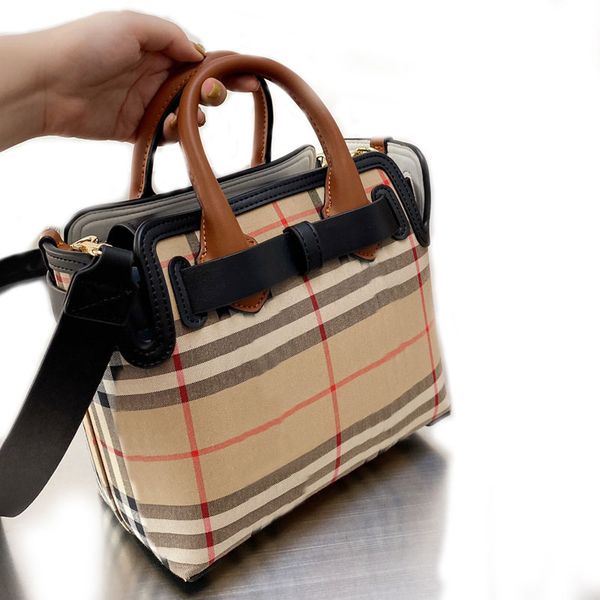 crossbody bags handbag purse tote shopping plain black plaid color quality genuine leather removable shoulder strap leatherwear gold hardwar
crossbody bags handbag purse tote shopping plain black plaid color quality genuine leather removable shoulder strap leatherwear gold hardwar