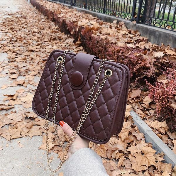 fashion diamond new net handbags and bag trendy small wild armpit diagonal winter 2020 red autumn chain one-shoulder vuwhu
fashion diamond new net handbags and bag trendy small wild armpit diagonal winter 2020 red autumn chain one-shoulder vuwhu