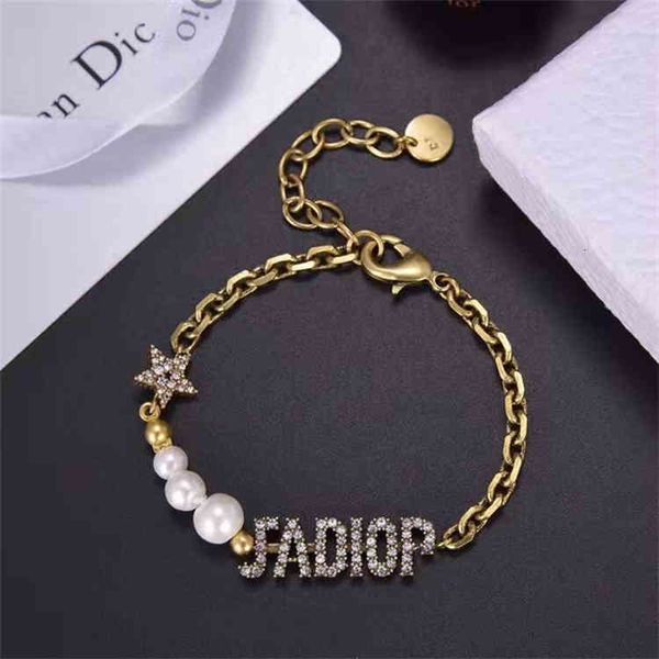 bangle charm bracelets d family / di suit ja letter star bracelet female high-end quality full diamond pearl necklace fashion jewelry, Golden;silver
bangle charm bracelets d family / di suit ja letter star bracelet female high-end quality full diamond pearl necklace fashion jewelry, Golden;silver