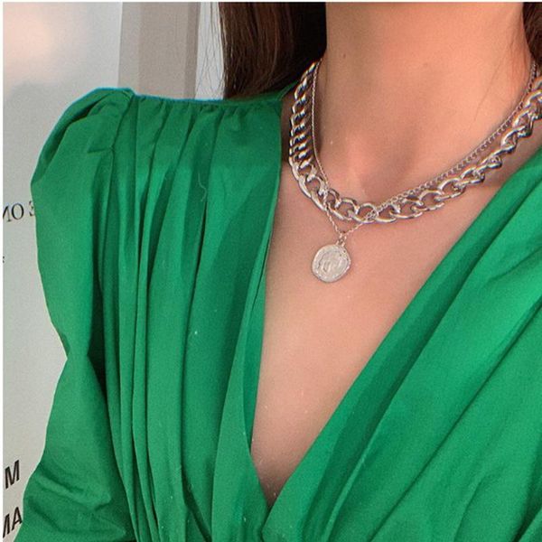 european and american retro portrait of exaggerated thick chain necklace double personality shortcollares chokers, Golden;silver
european and american retro portrait of exaggerated thick chain necklace double personality shortcollares chokers, Golden;silver