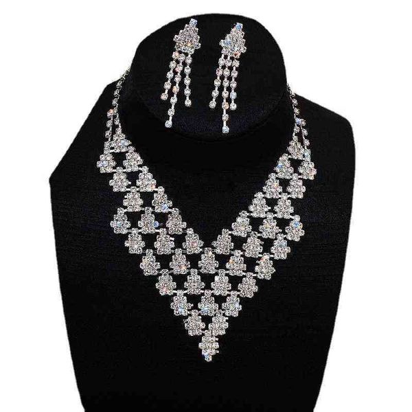 selling claw chain diamond necklace earrings rhinestone two-piece suit banquet dress wedding accessories, Silver
selling claw chain diamond necklace earrings rhinestone two-piece suit banquet dress wedding accessories, Silver