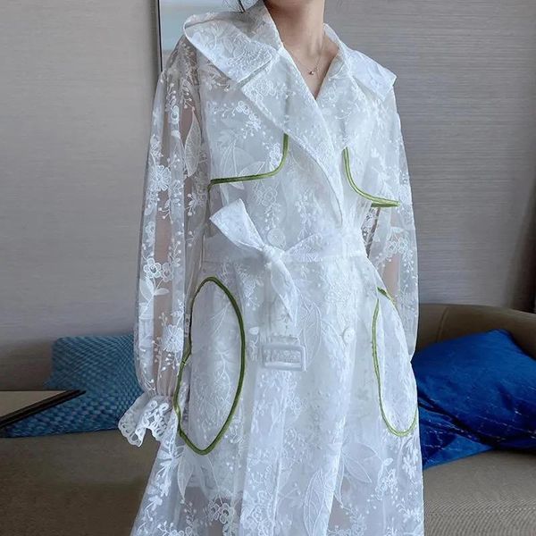 women's trench coats 2021 spring autumn women long coat female double breasted loose elegant lace embroidery hooded windbreaker ladies, Tan;black
women's trench coats 2021 spring autumn women long coat female double breasted loose elegant lace embroidery hooded windbreaker ladies, Tan;black