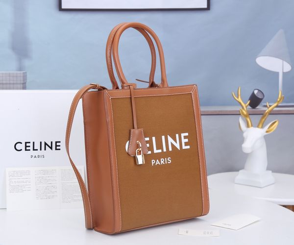2021 luxury designers women bag v-type fashion messenger shoulder wallet leather handbag golden chain
2021 luxury designers women bag v-type fashion messenger shoulder wallet leather handbag golden chain