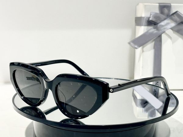 sunglasses for women summer style anti-ultraviolet retro 00159 plate full frame fashion eyeglasses random box, White;black
sunglasses for women summer style anti-ultraviolet retro 00159 plate full frame fashion eyeglasses random box, White;black