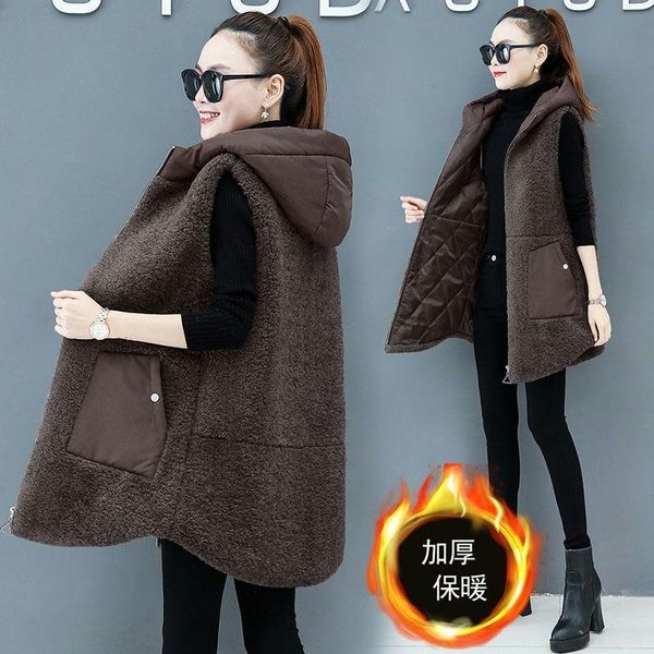 women's vests lamb fur vest jacket ladies 2021 autumn and winter waistcoat loose mid length sleeveless thick casual warm padded parkas, Black;white
women's vests lamb fur vest jacket ladies 2021 autumn and winter waistcoat loose mid length sleeveless thick casual warm padded parkas, Black;white