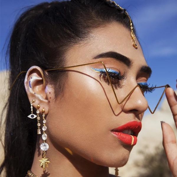 fashion eyeglasses alloy frame for women rhinestone no lens sunglasses decoration half luxury diamond glasses, White;black
fashion eyeglasses alloy frame for women rhinestone no lens sunglasses decoration half luxury diamond glasses, White;black