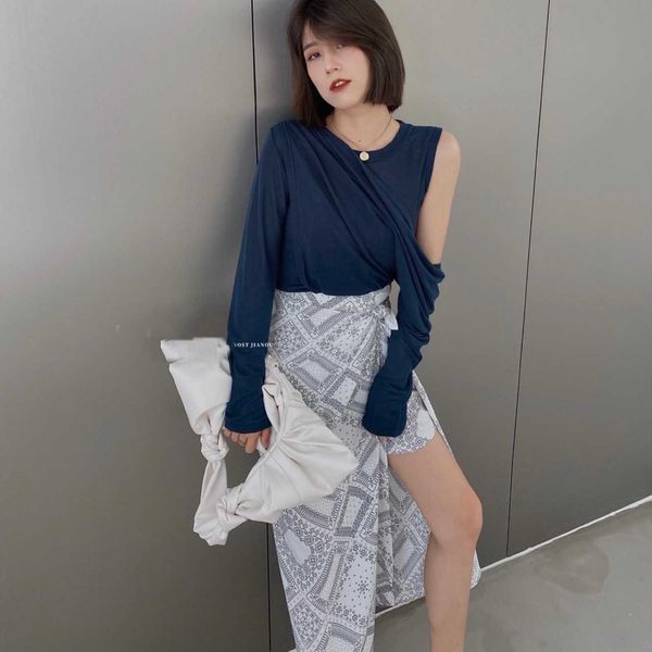 vacation 2021 summer two pieces of fashionable design temperament long sleeve mini shirt pure cotton pullover women's t-shirt, White
vacation 2021 summer two pieces of fashionable design temperament long sleeve mini shirt pure cotton pullover women's t-shirt, White
