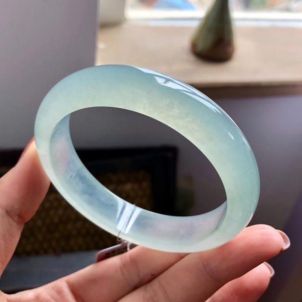 other bracelets natural burmese emerald light color 54mm-64mm bracelet elegant princess send mom to girlfriend, Golden;silver
other bracelets natural burmese emerald light color 54mm-64mm bracelet elegant princess send mom to girlfriend, Golden;silver