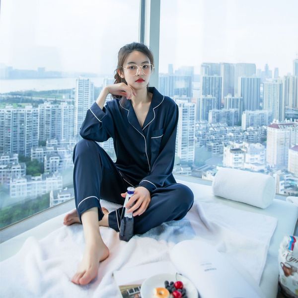 spring and autumn ice silk pajamas women's long sleeve trousers suit pure color light luxury classic real home furnishing casual style, Black;red
spring and autumn ice silk pajamas women's long sleeve trousers suit pure color light luxury classic real home furnishing casual style, Black;red