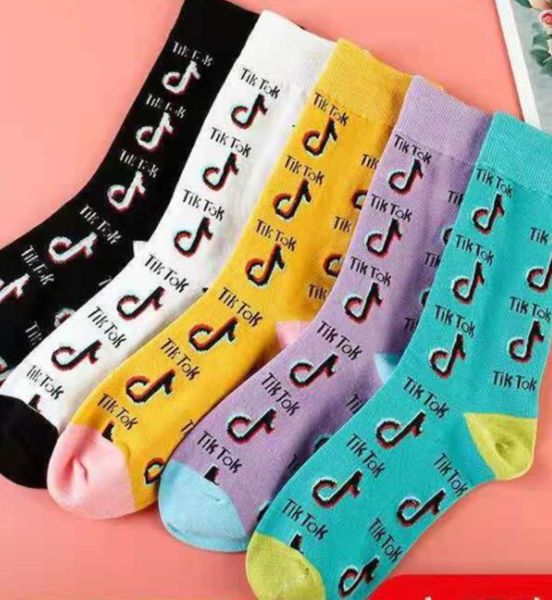 with musical note tik tok socks kids children autum winter mid-calf length sock teenages boys girls full printing sports casual stocking chr, Pink;yellow
with musical note tik tok socks kids children autum winter mid-calf length sock teenages boys girls full printing sports casual stocking chr, Pink;yellow