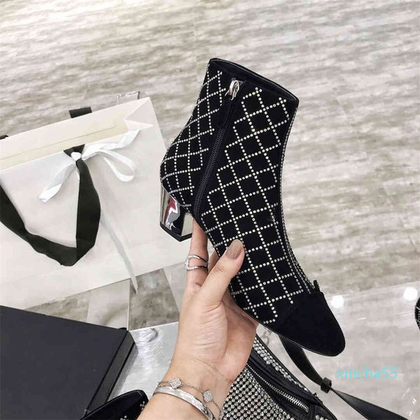 luxury design boots women sandals slippers shoes for outdoor designer sandales sport sneaker, Black
luxury design boots women sandals slippers shoes for outdoor designer sandales sport sneaker, Black