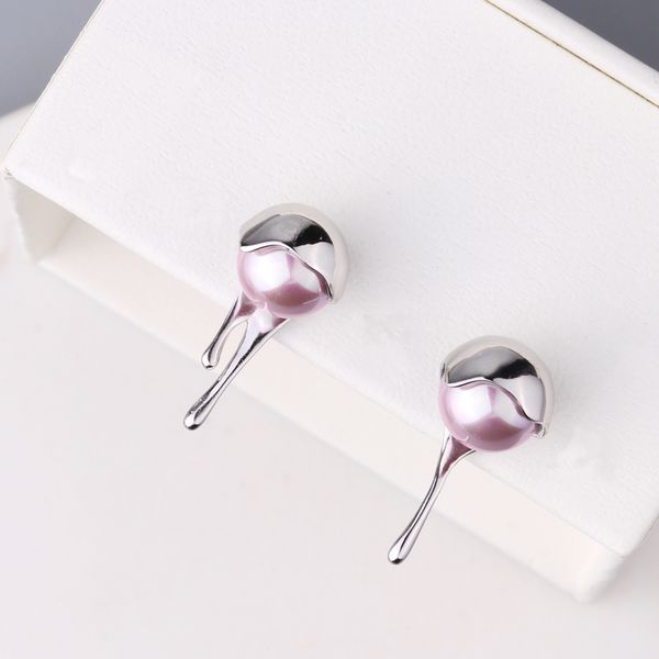 925 sterling silver stud shell beads earrings female simple and atmospheric design cold style asymmetric street all-match jewelry, Golden;silver
925 sterling silver stud shell beads earrings female simple and atmospheric design cold style asymmetric street all-match jewelry, Golden;silver